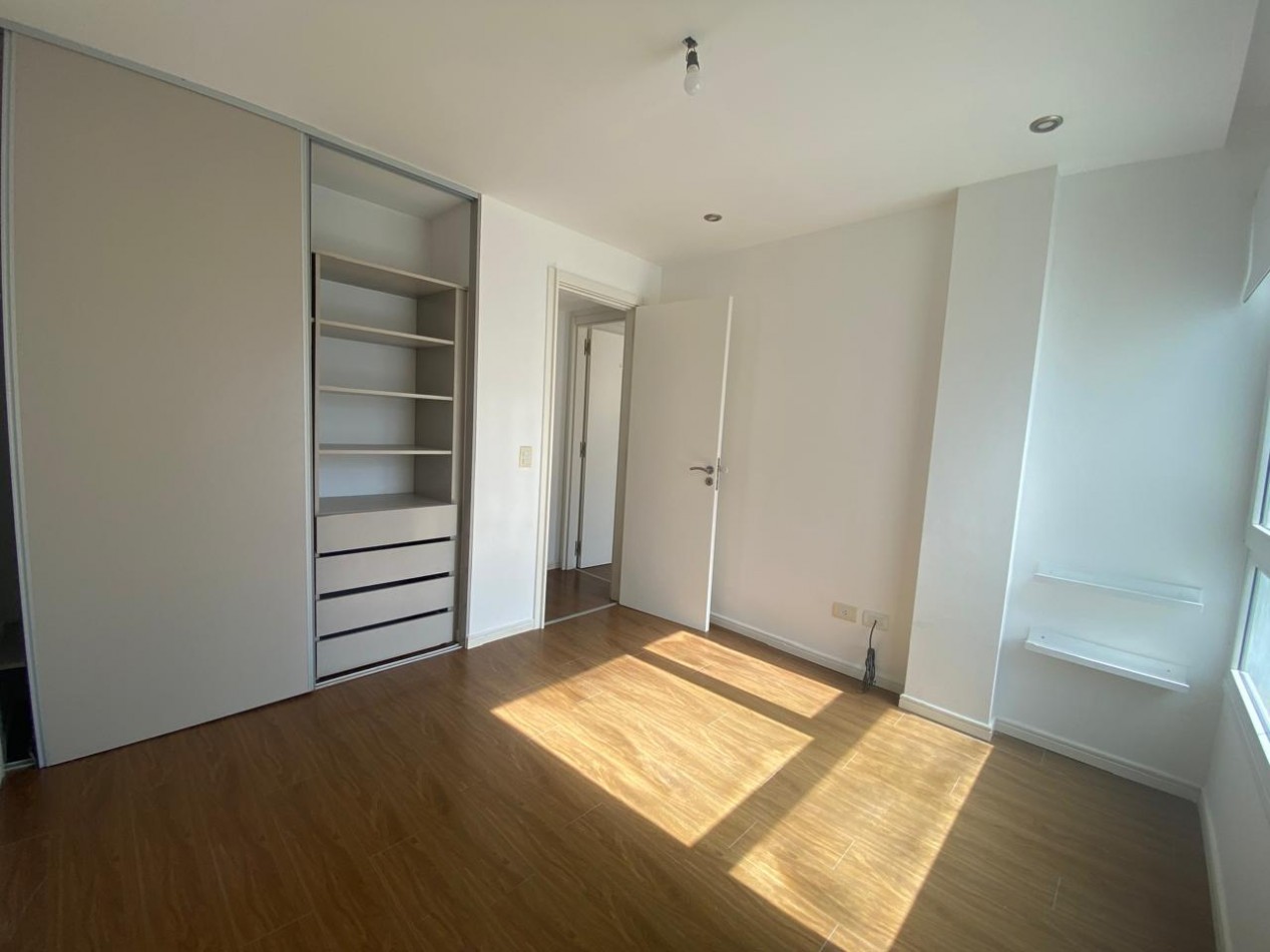 Piso en Venta 4 AMB - Plaza Mitre