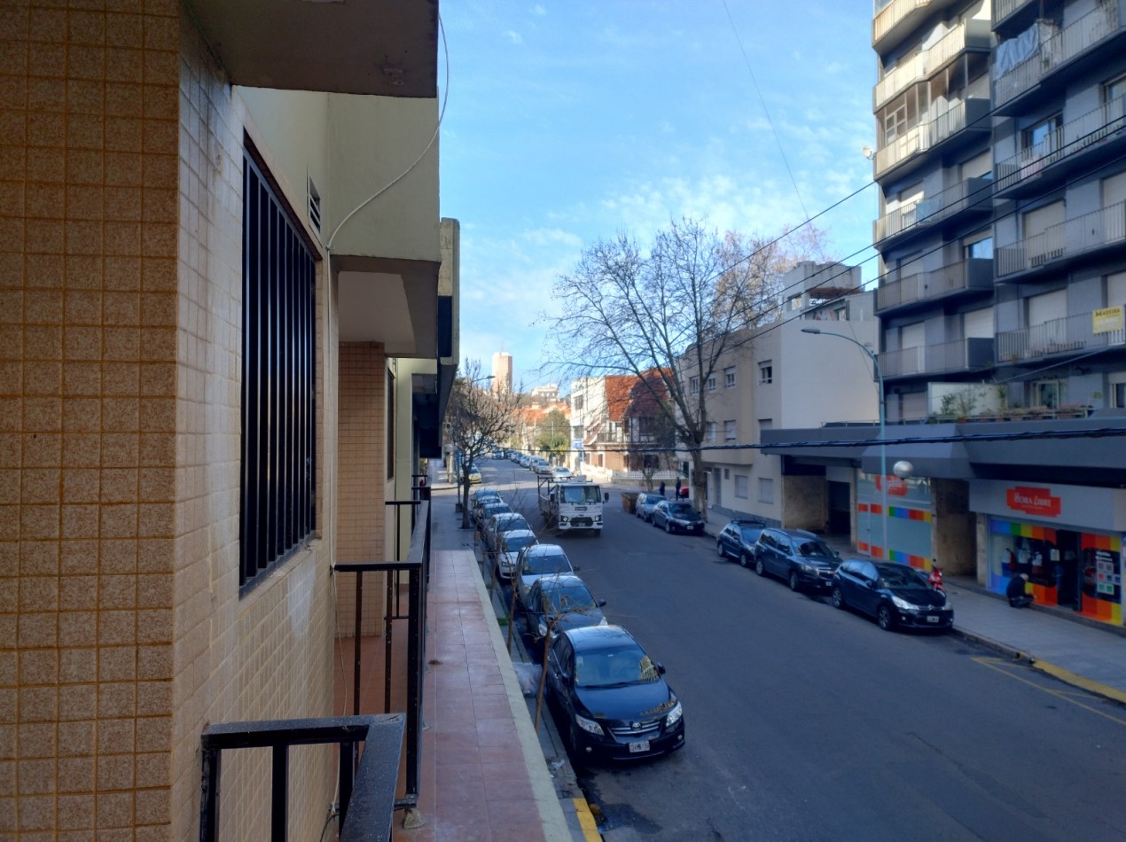 DEPARTAMENTO EN VENTA- ZONA GUEMES 