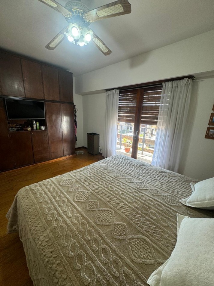 Ph al frente en Venta - Zona Villa Primera