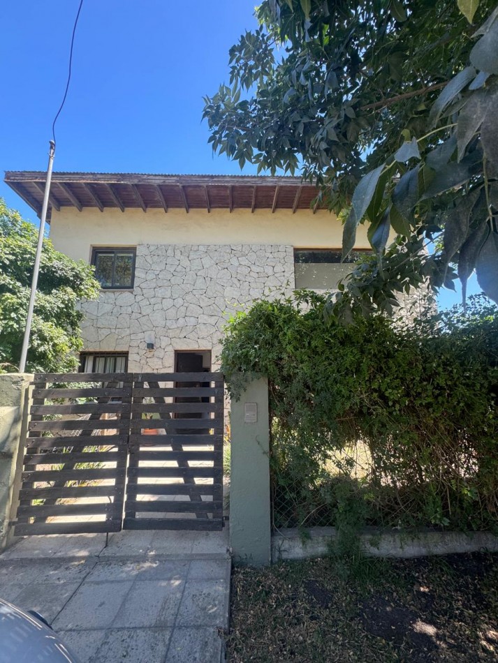 Casa en Venta - Barrio Lopez de Gomara