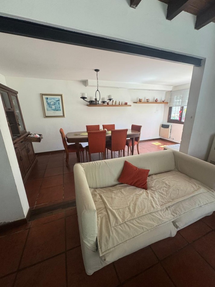 Casa en Venta - Barrio Lopez de Gomara