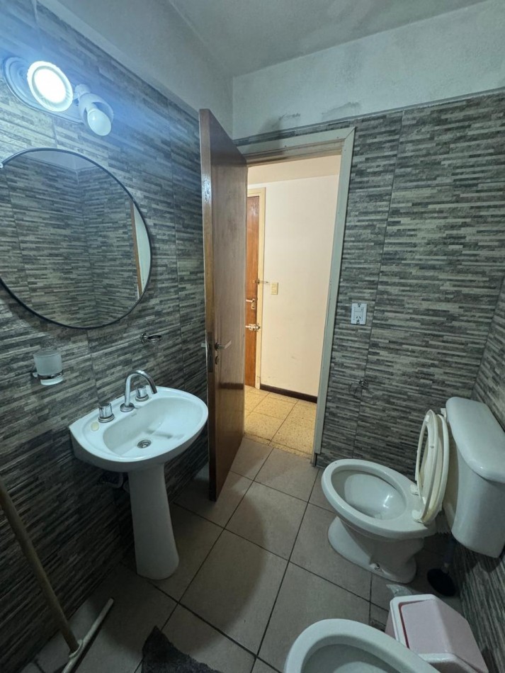 Departamento 3 ambientes en Venta - Aldrey con balcon al frente 