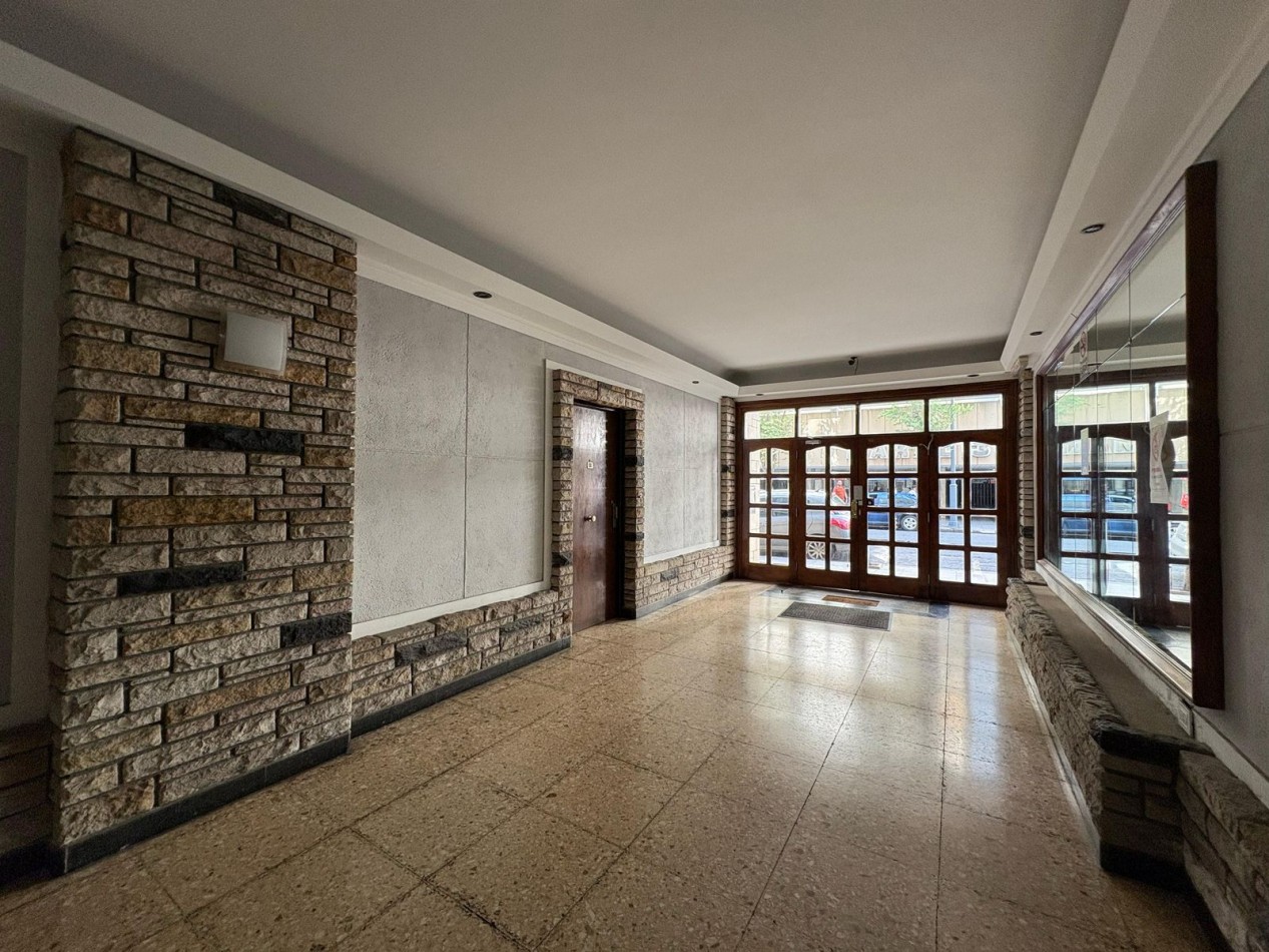 Departamento 3 ambientes en Venta - Plaza Colon