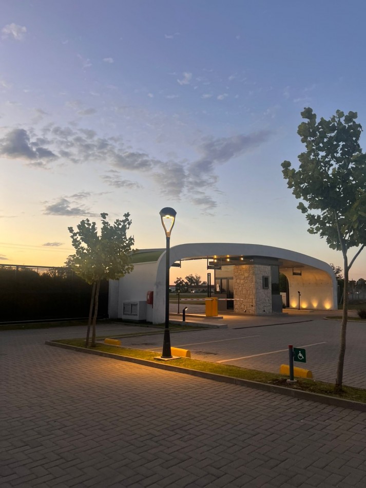 Lote de 600 m² en Developer Park - Ruta 2