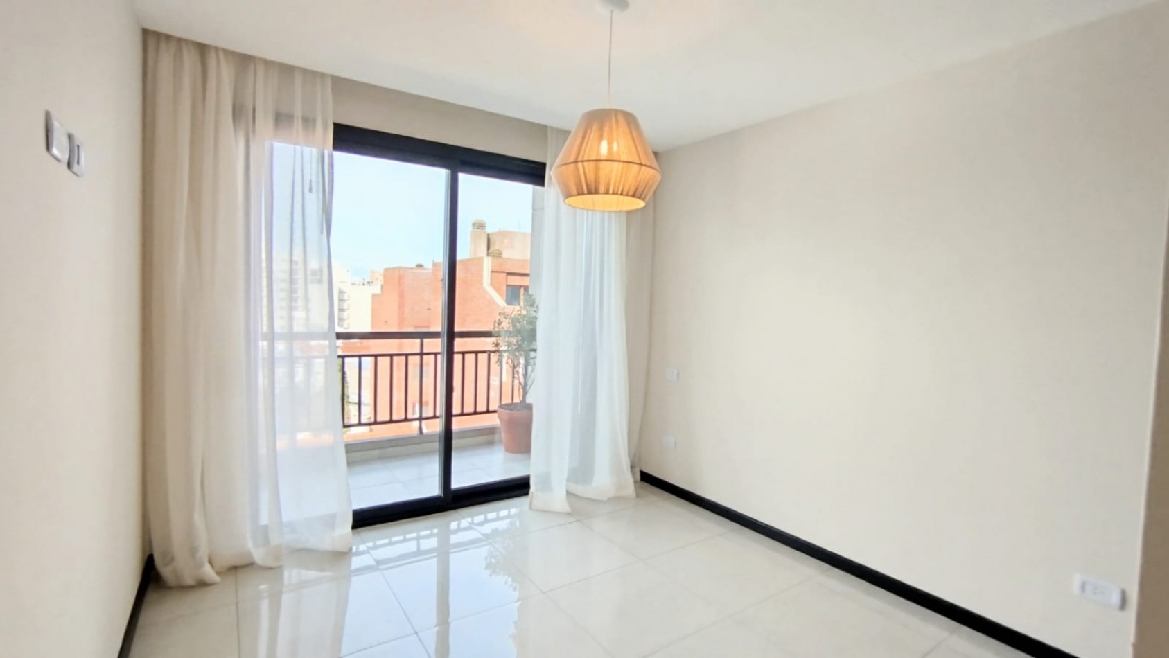 Departamento 2 ambientes a la calle  - Thames V