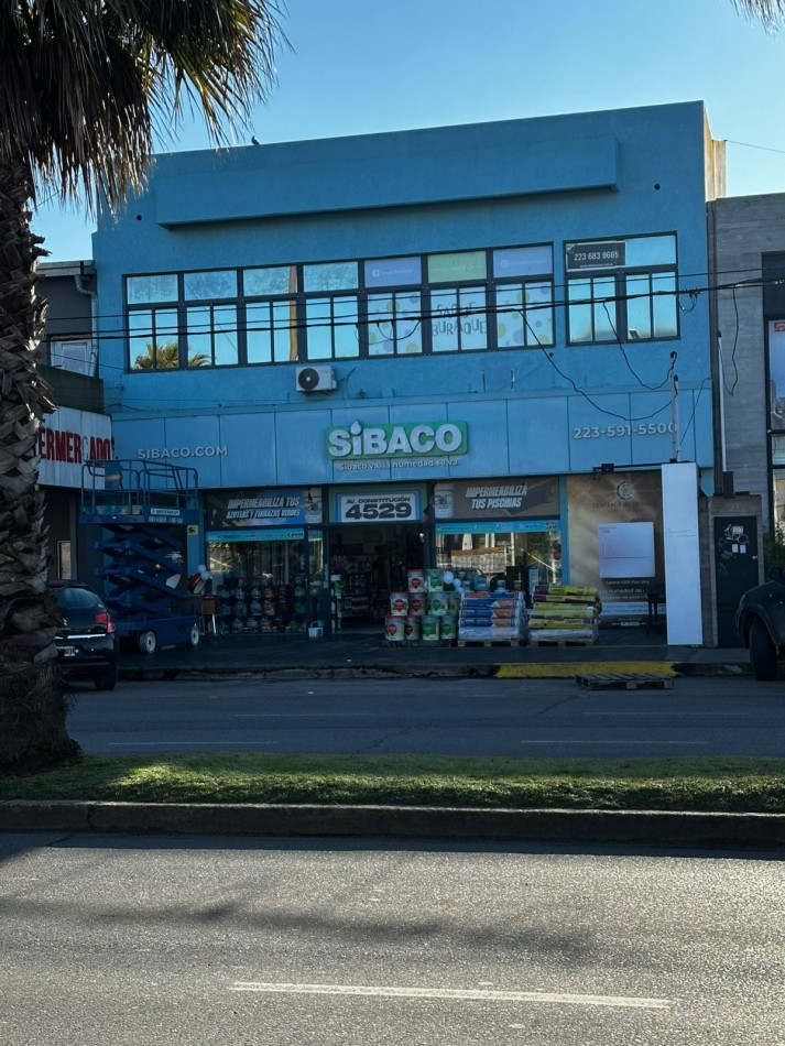 Oficina en alquiler a la calle - Zona Constitucion
