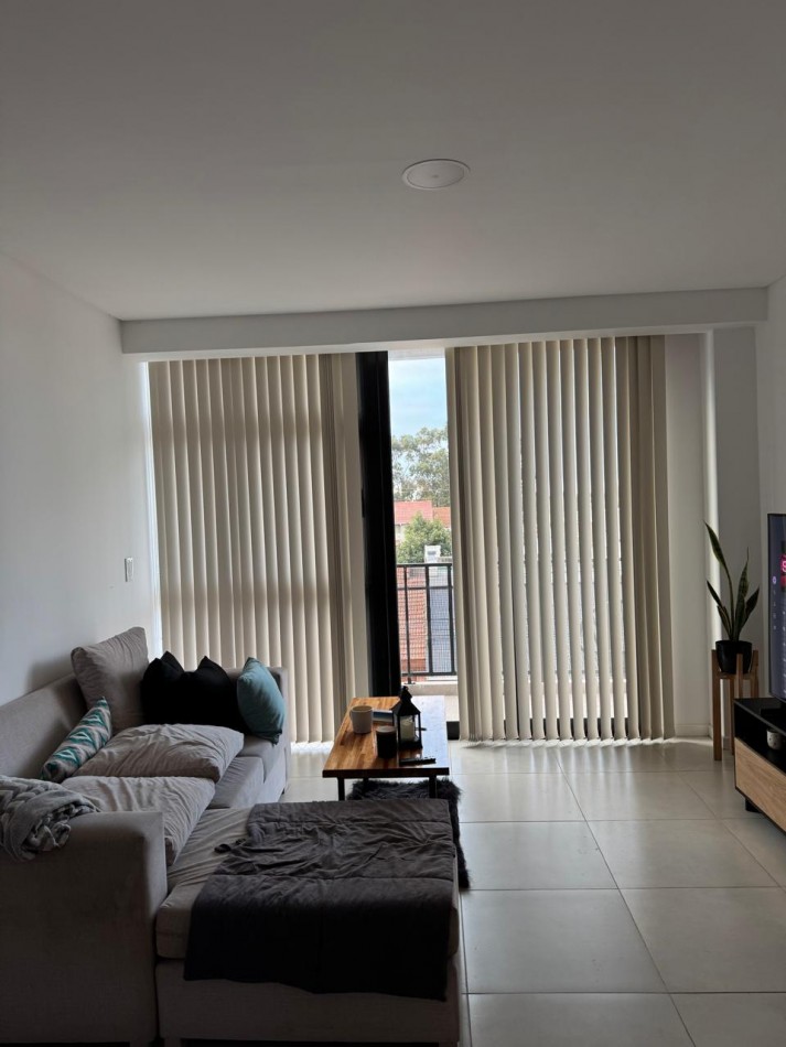 Moderno departamento de 2 ambientes con cochera - Villa Primera