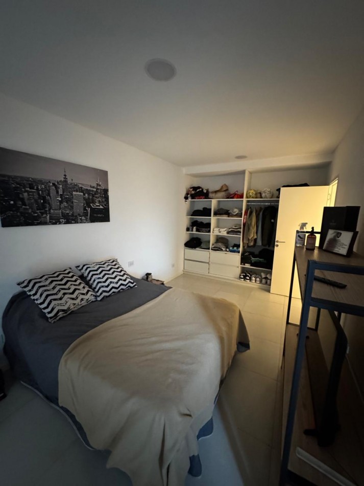 Moderno departamento de 2 ambientes con cochera - Villa Primera