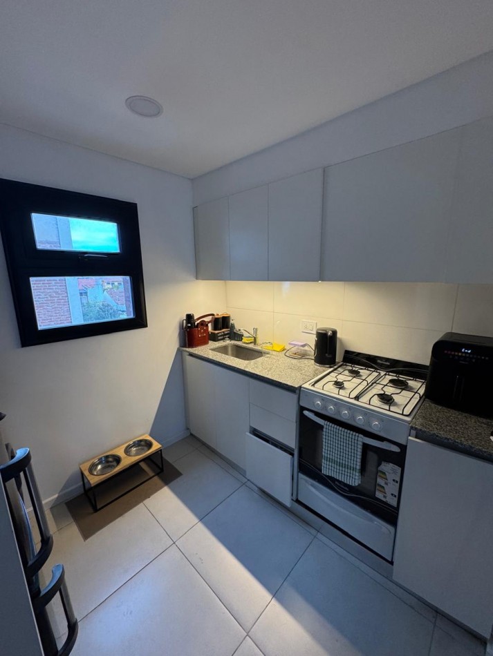 Moderno departamento de 2 ambientes con cochera - Villa Primera