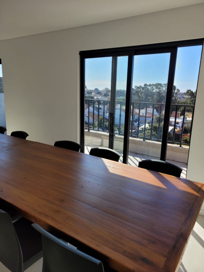 Moderno departamento de 2 ambientes con cochera - Villa Primera