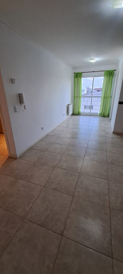 Departamento 2 ambientes en alquiler - Don Bosco