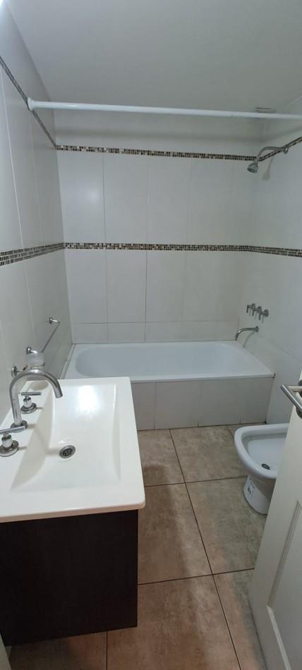 Departamento 2 ambientes en alquiler - Don Bosco