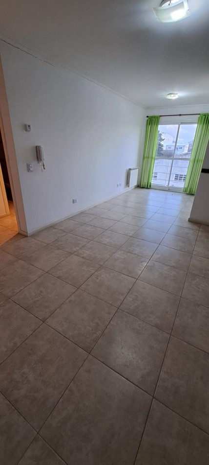 Departamento 2 ambientes en alquiler - Don Bosco