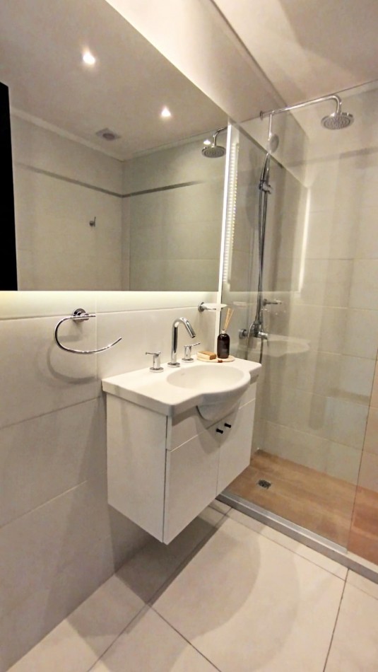 Departamento 2 Ambientes en Venta  - Edificio Thames V