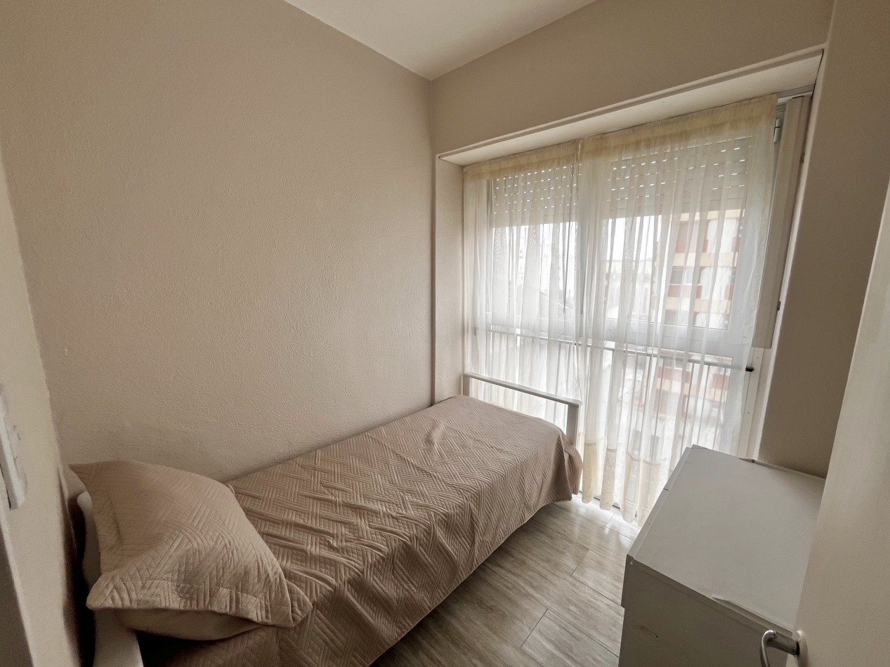 Departamento 4 ambientes en venta - Galeria Las Americas