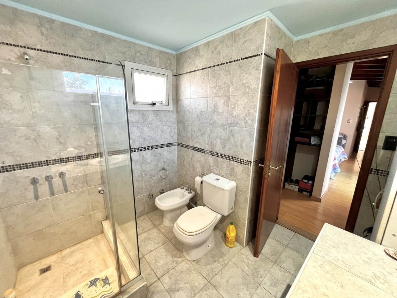 Casa 3 ambientes - En Venta