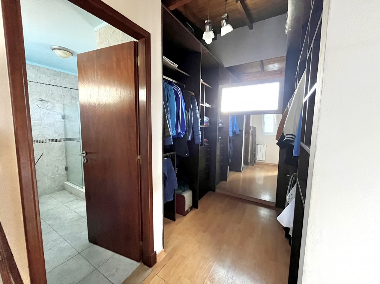 Casa 3 ambientes - En Venta