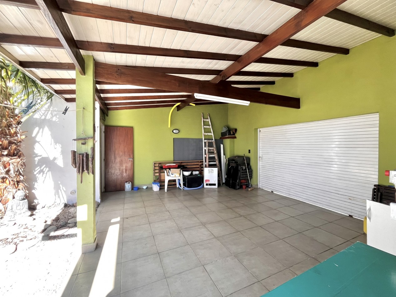 Casa 3 ambientes - En Venta
