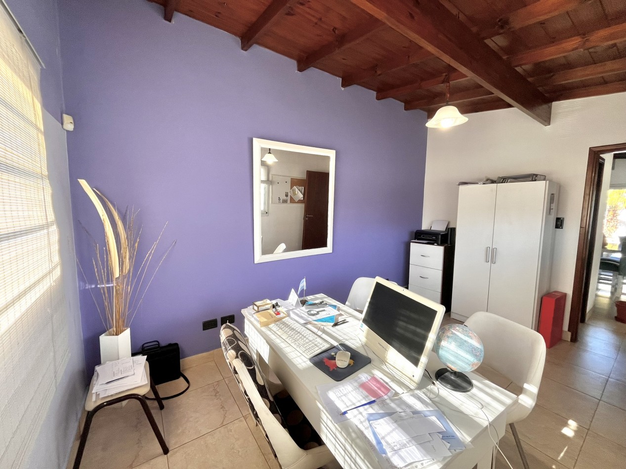 Casa 3 ambientes - En Venta