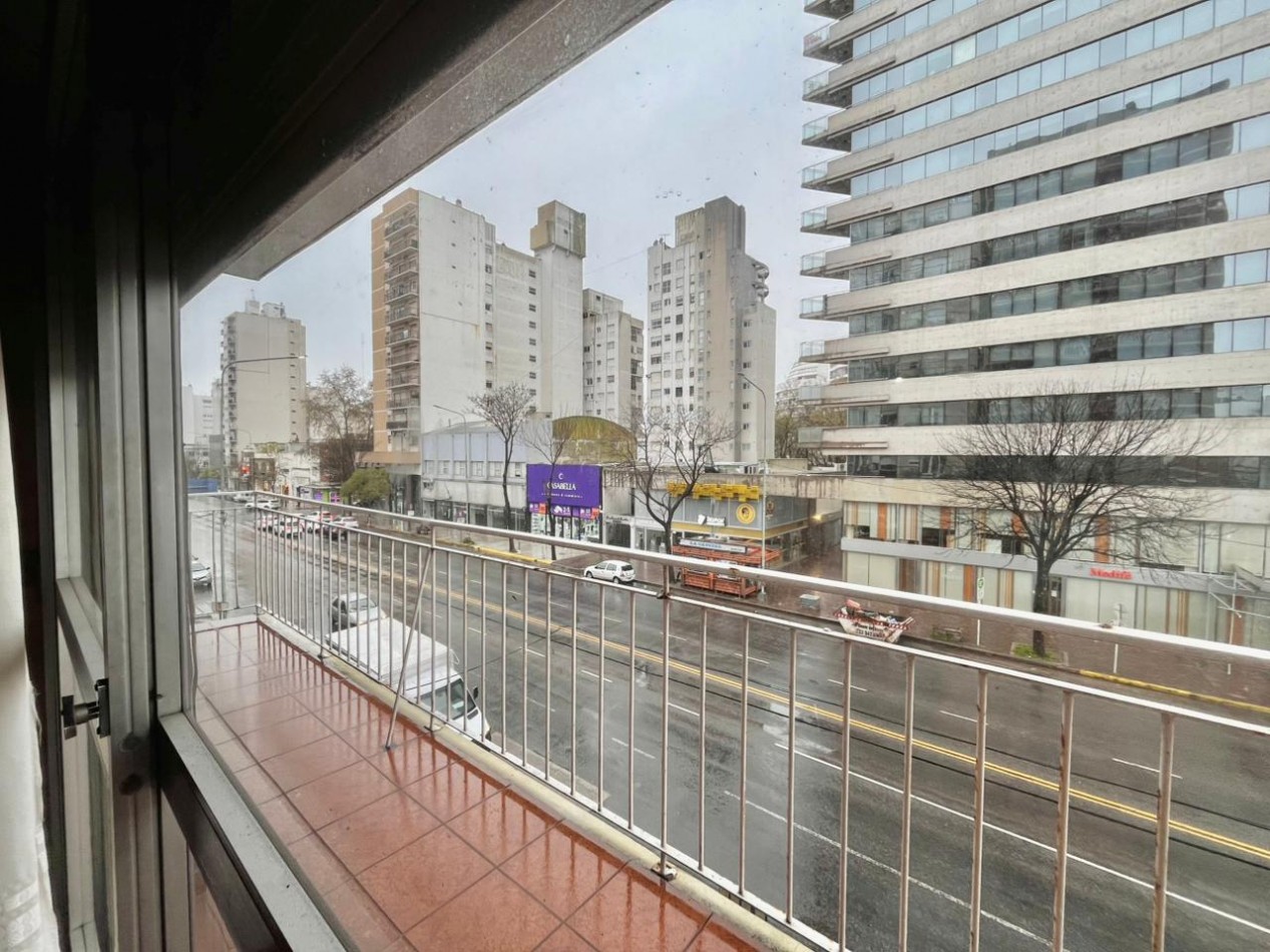 Departamento 3 Ambientes - Macrocentro