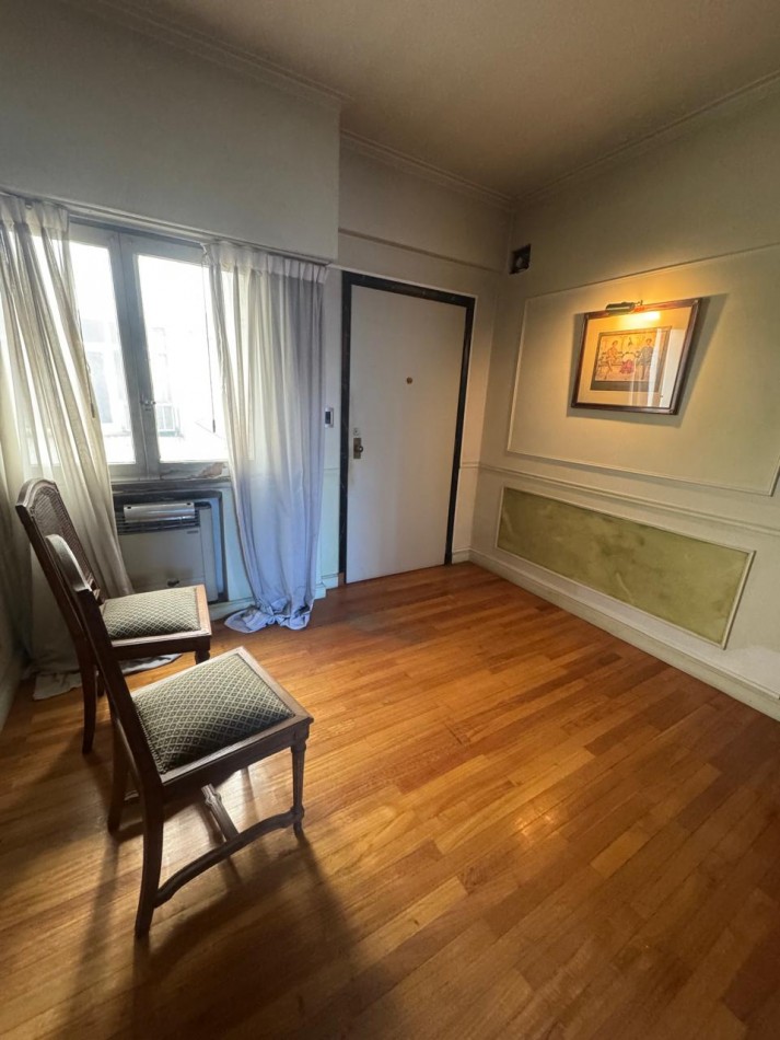 Oficina / Departamento 3 Ambientes en Alquiler con cochera - Centro