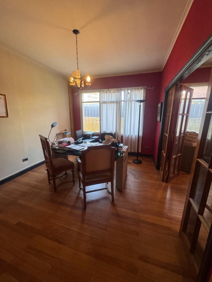 Oficina / Departamento 3 Ambientes en Alquiler con cochera - Centro