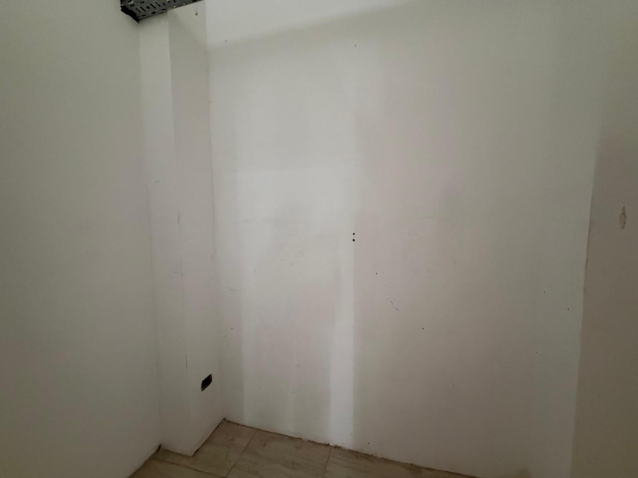 Local Comercial en Alquiler - Constitucion