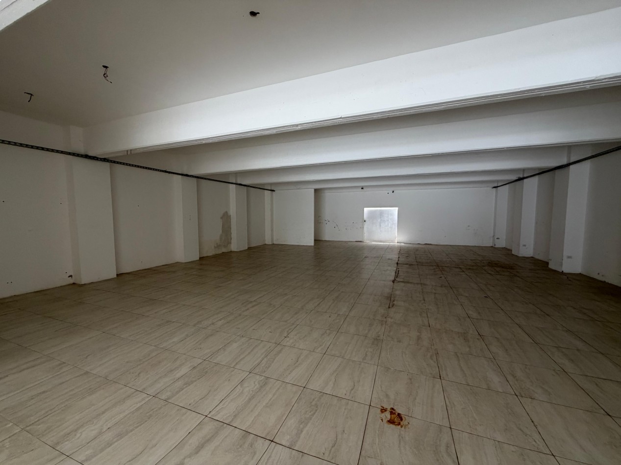 Local Comercial en Alquiler - Constitucion