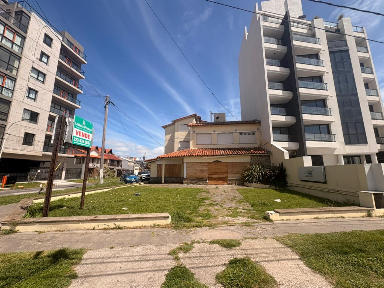 Propiedad a Demoler en Venta - Frente al Mar