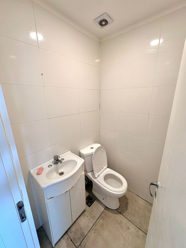 Oficina en Alquiler - Constitucion