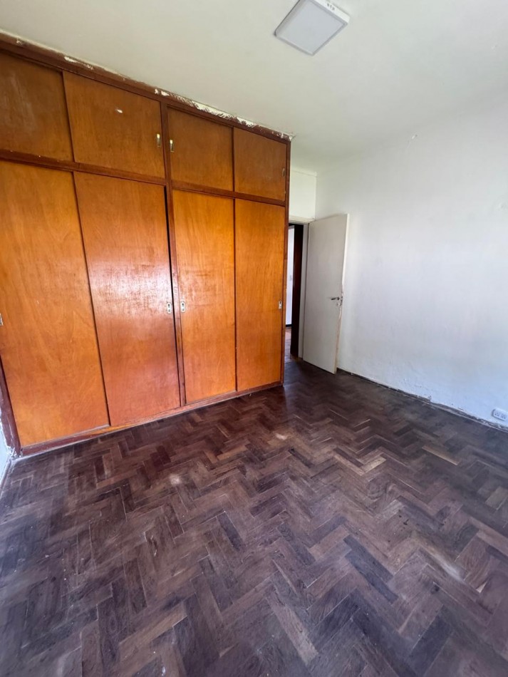 Casa + Dpto + Galpon - Las Avenidas