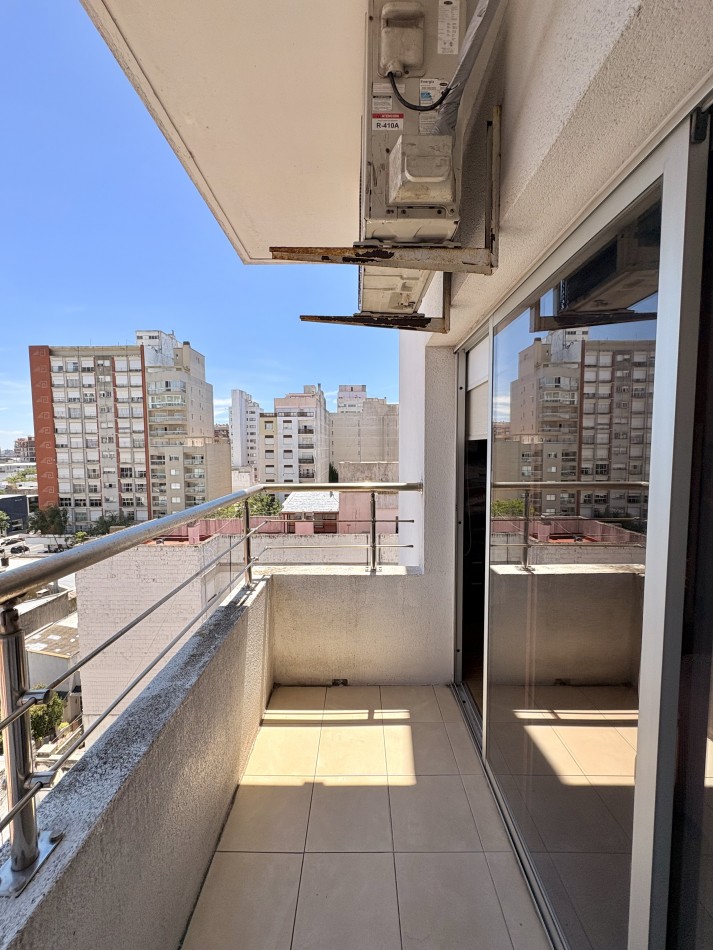 Semipiso 3 ambientes en venta - Plaza Mitre