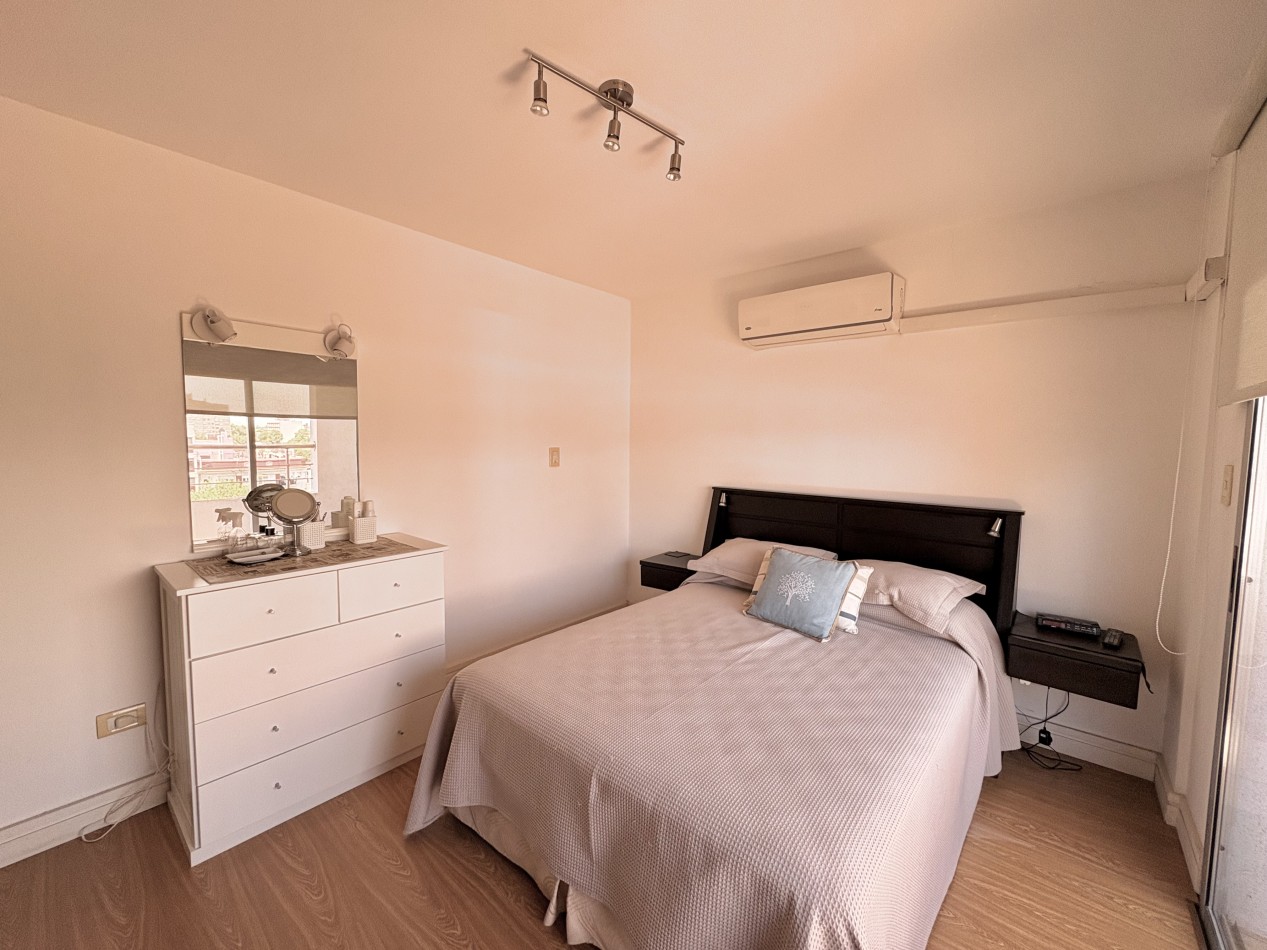 Semipiso 3 ambientes en venta - Plaza Mitre