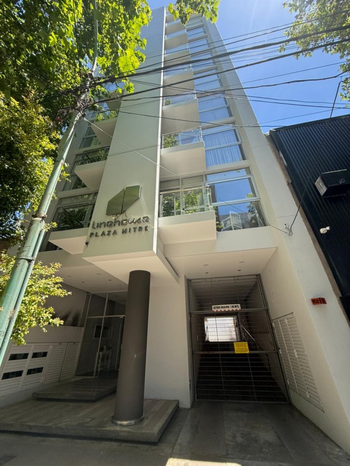 Semipiso 3 ambientes en venta - Plaza Mitre