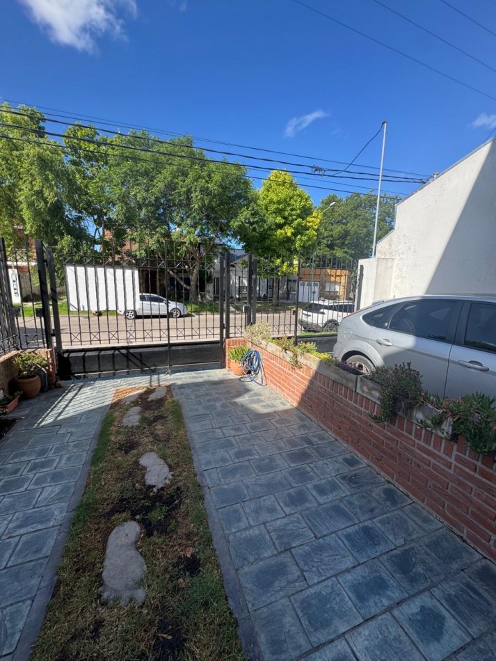 Triplex 5 ambientes en venta - Villa Primera