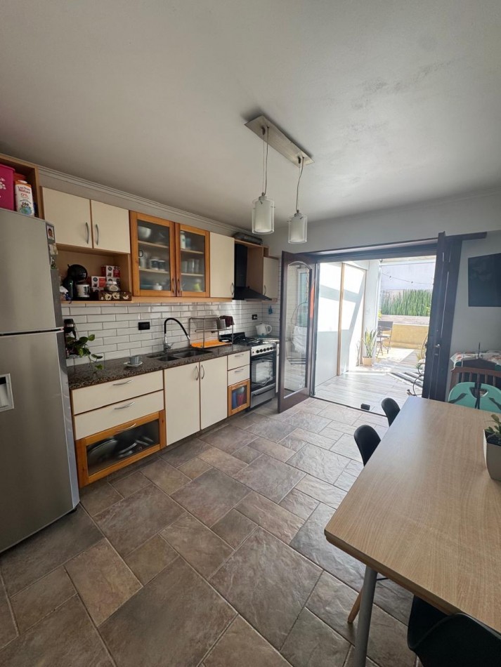 Triplex 5 ambientes en venta - Villa Primera