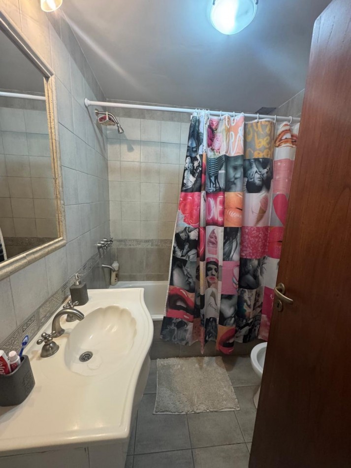 Triplex 5 ambientes en venta - Villa Primera