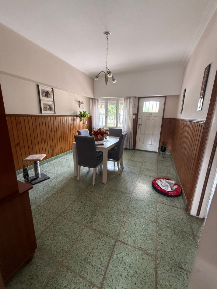 Chalet marplatense en venta - Barrio San Cayetano