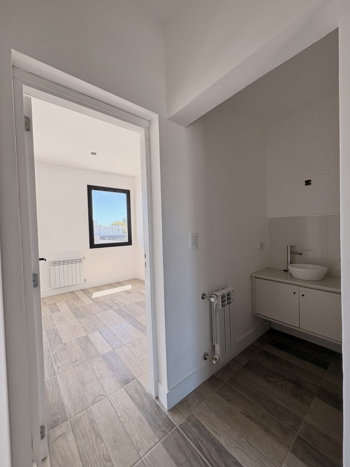 Duplex 3 ambientes a estrenar en venta - Barrio San Jeronimo 