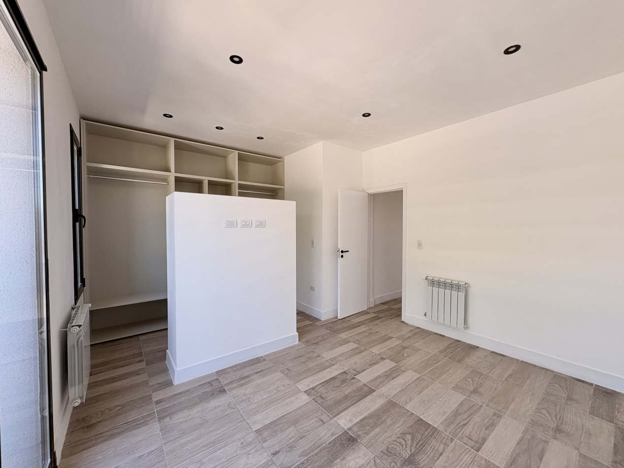 Duplex 3 ambientes a estrenar en venta - Barrio San Jeronimo 