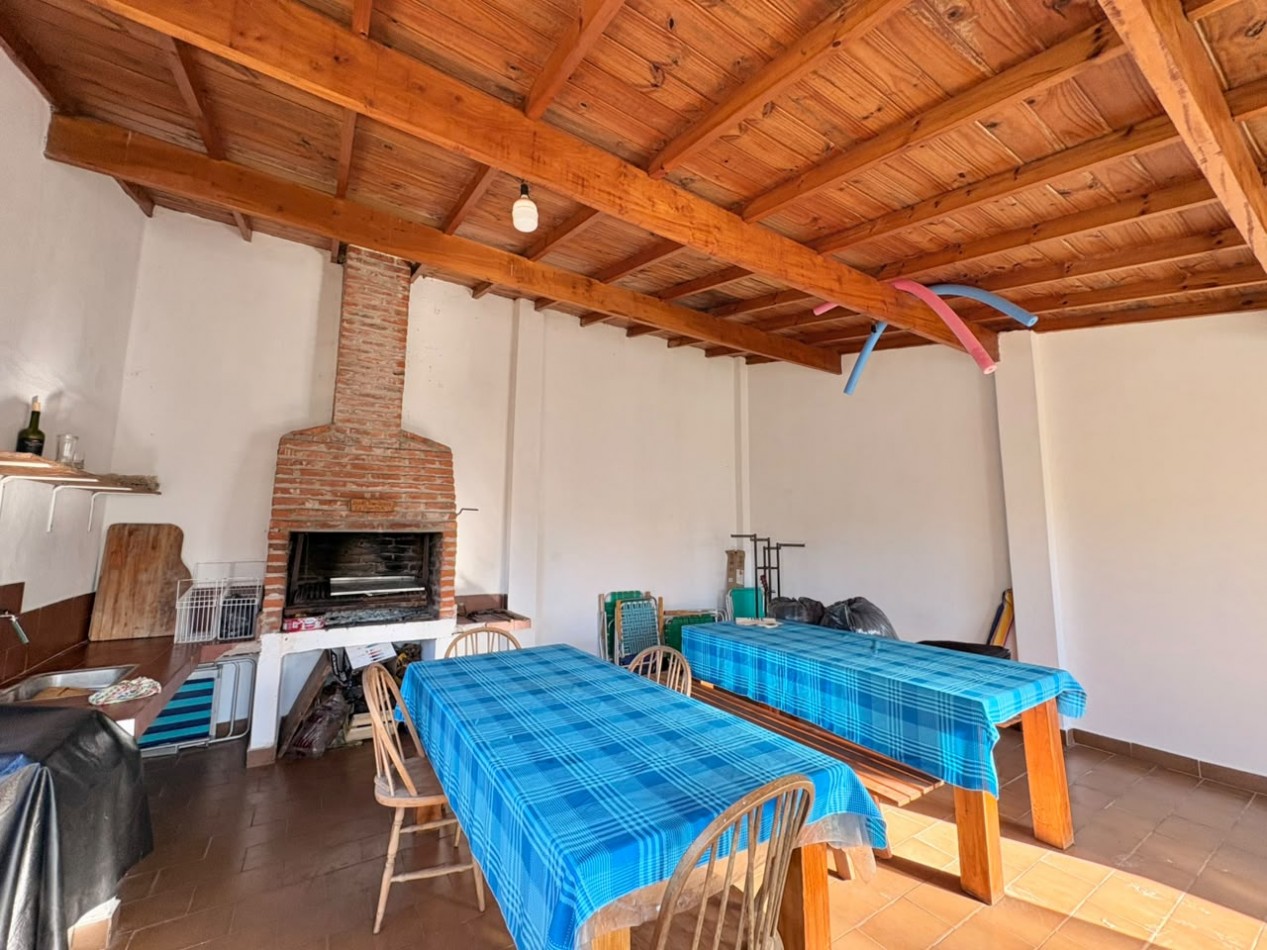 Casa 4 ambientes en Venta - Acantilados