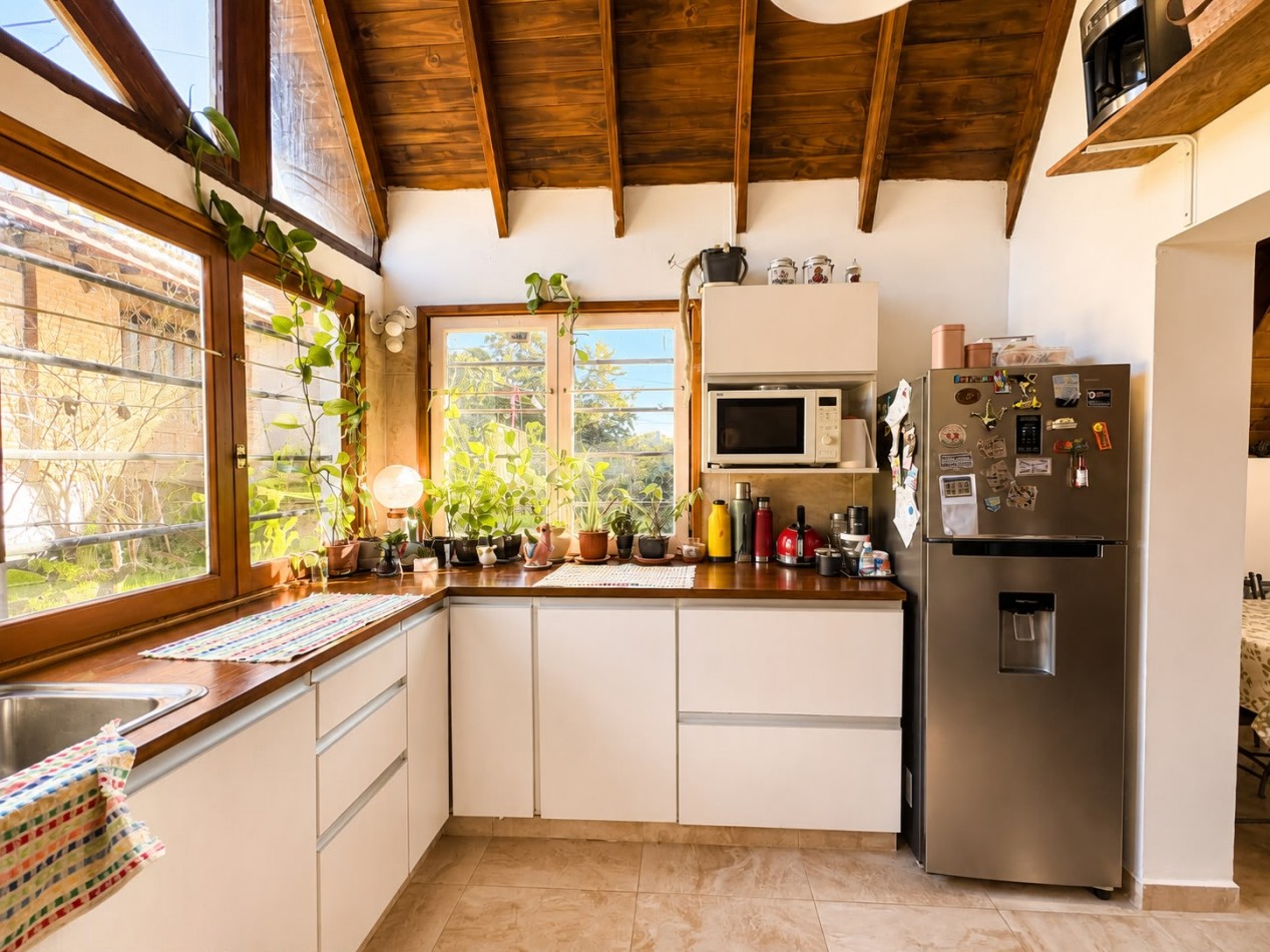 Casa 4 ambientes en Venta - Acantilados