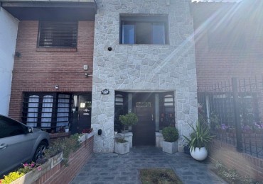 Triplex 5 ambientes en venta - Villa Primera