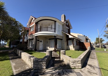 Casa en Alquiler - A una cuadra del Mar 