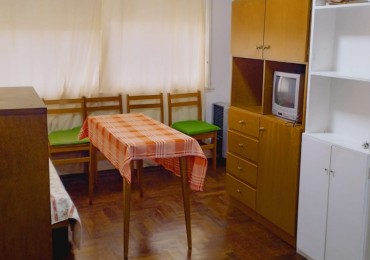 Departamento 1 ambiente dividido - Alquiler