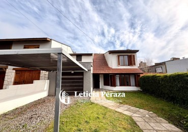 Casa 5 ambientes en alquiler - Andrade 1757